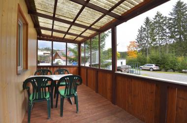 Ferienhaus 4, überdachte Terrasse
